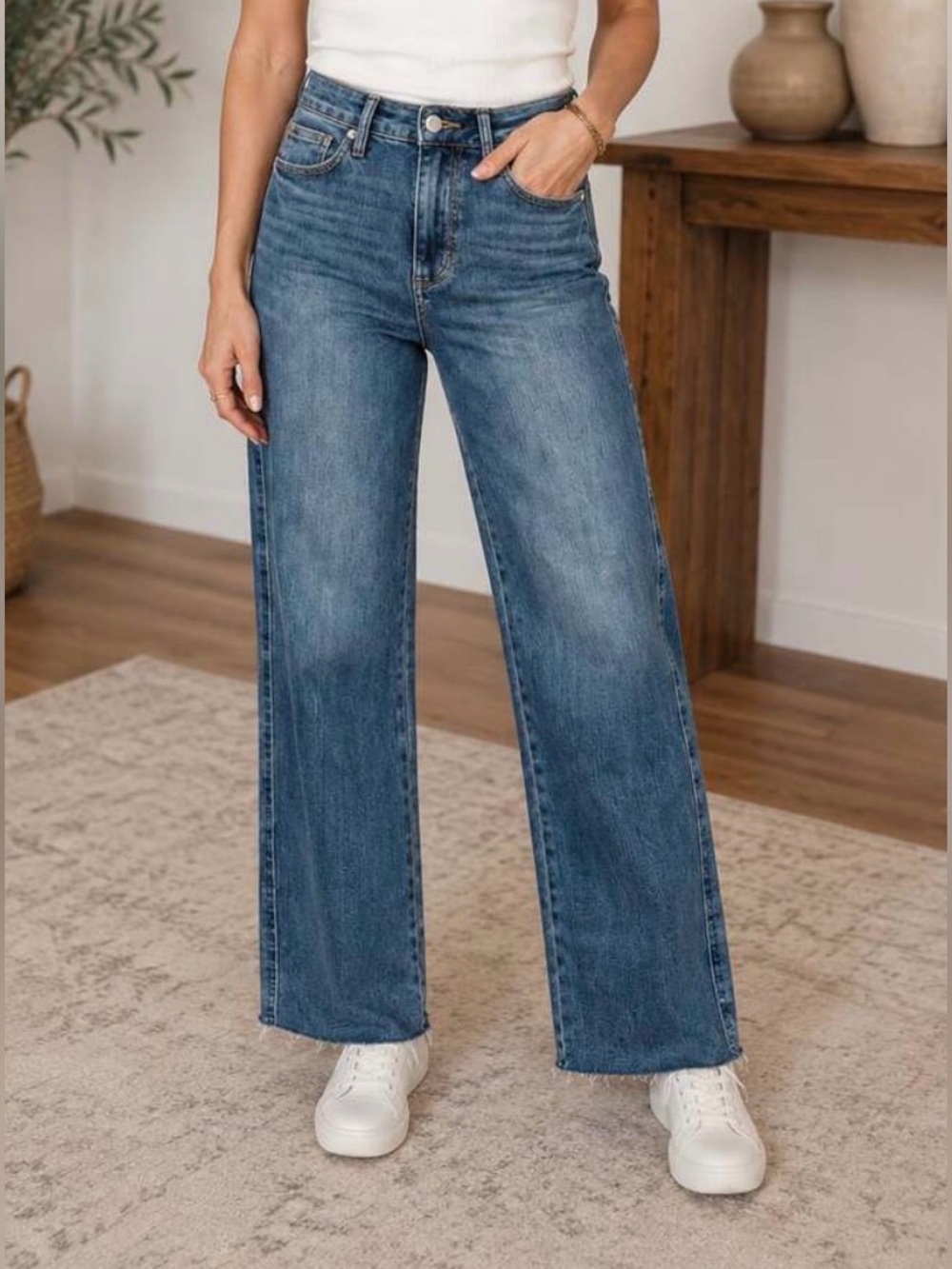 NWT Judy Blue Lexi Mid-Rise Tummy Control Vintage Straight Jeans 9/29
